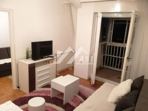 Izdavanje, jednosoban stan, 35m², Liman 2, Novi Sad Sve Podlokacije - image 11