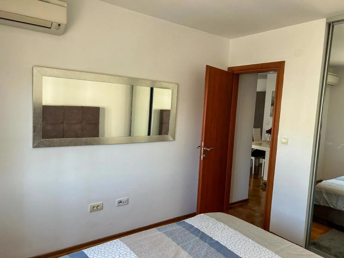 Rent, one bedroom apartment, 50m², Tološka šuma, Podgorica