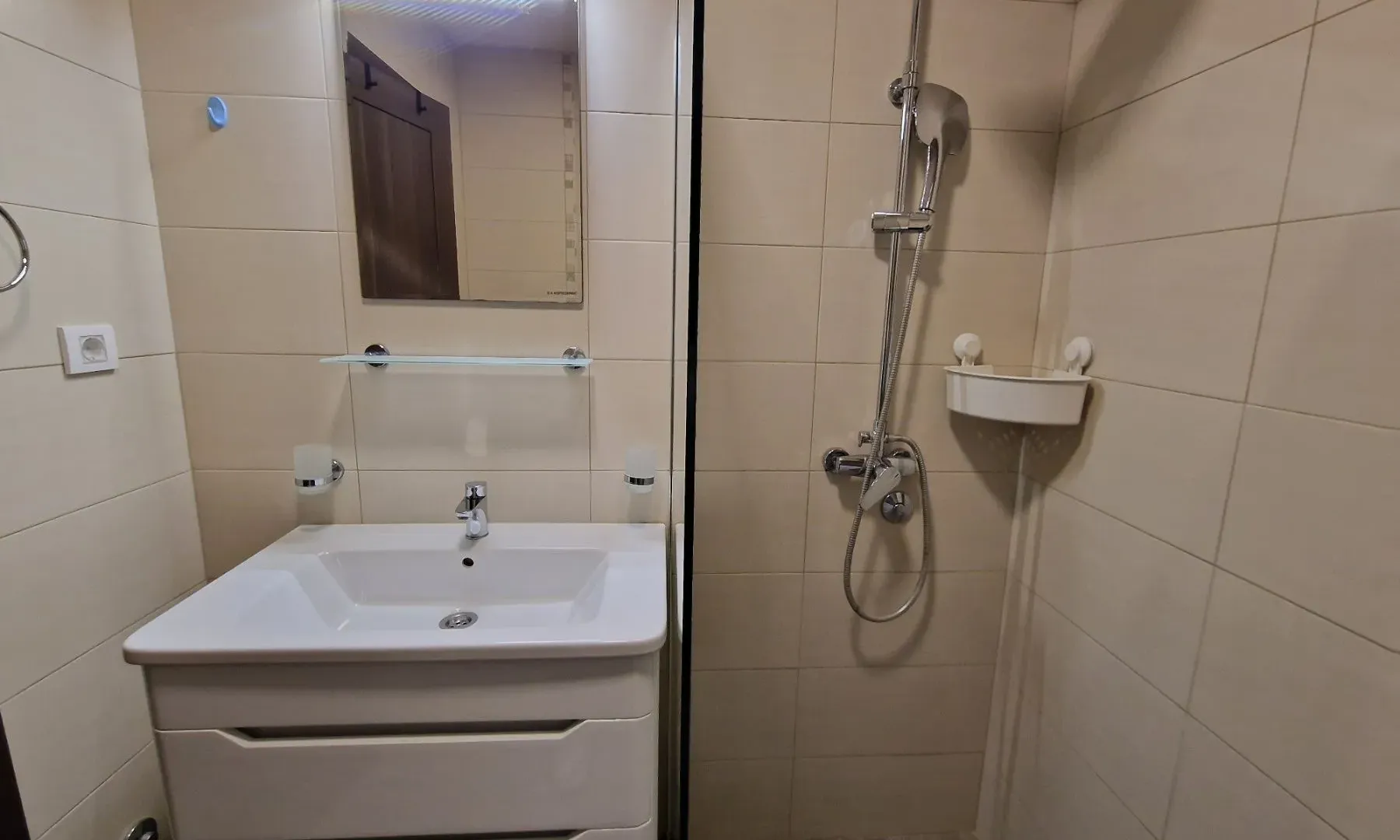 Rent, one bedroom apartment, 45m², Bečići, Budva