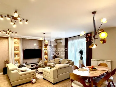 Prodaja, četvorosoban stan, 124m², Savski Venac, Beograd - image 15