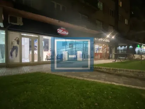 Izdavanje, poslovni prostor, 104m², Centar, Paraćin - image 2