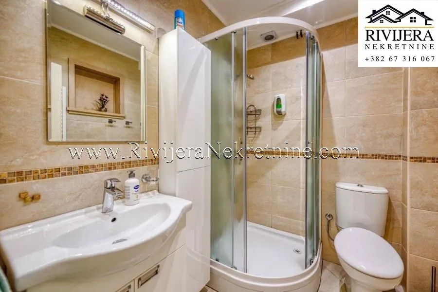 Prodaja, kuća, 390m², Mažina, Tivat