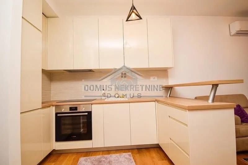 Rent, two bedroom apartment, 65m², Blok 9, Podgorica