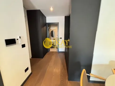 Rent, one bedroom apartment, 38m², Južni Bulevar, Vračar Sve Podlokacije - image 5