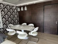 Izdavanje, trosoban stan, 125m², Budva, Crna Gora - image 9