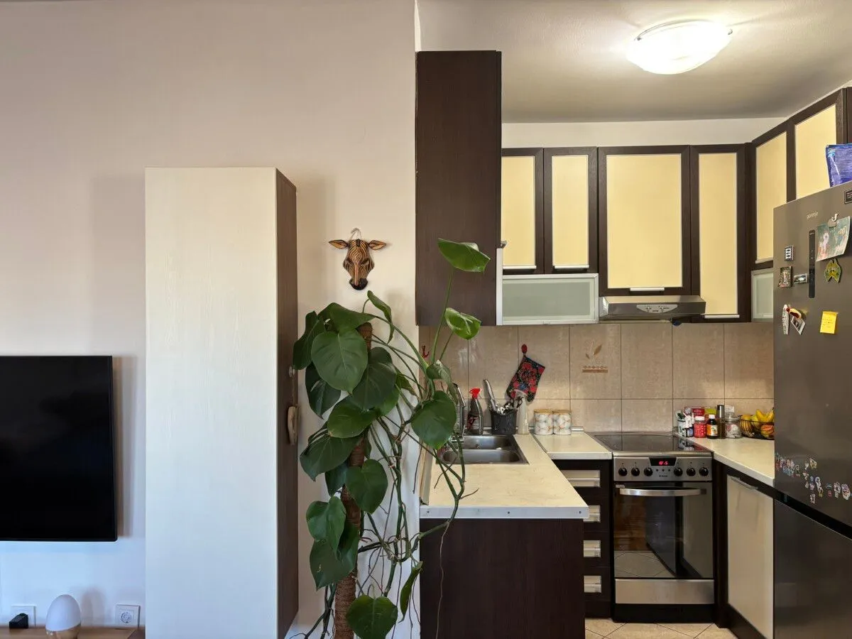 Prodaja, dvosoban stan, 61m², Tološi, Podgorica