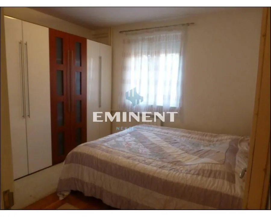 Prodaja, stan, 80m², Autokomanda, Voždovac Sve Podlokacije