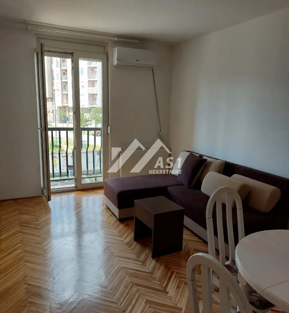 Izdavanje, stan, 31m², Novi Sad Sve Podlokacije, Novi Sad