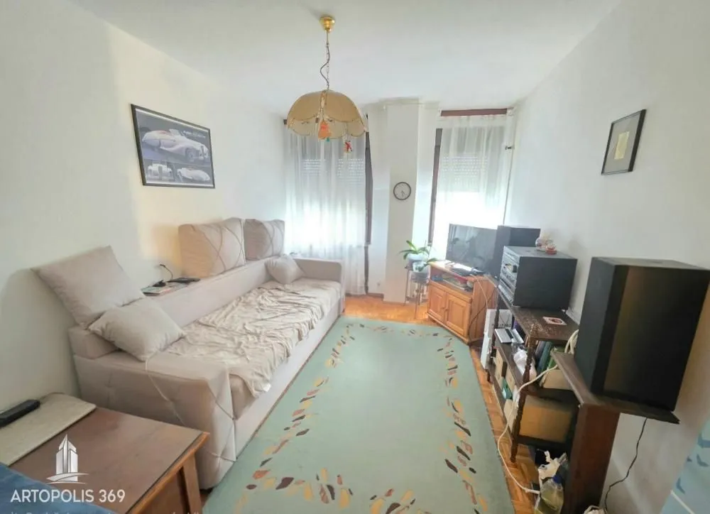 Prodaja, trosoban stan, 75m², Novi Beograd Blok 72, Novi Beograd Sve Podlokacije