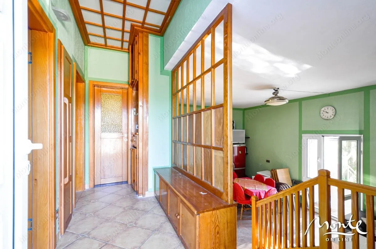 Prodaja, kuća, 194m², Tivat, Crna Gora