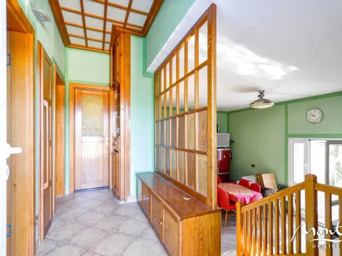 Prodaja, kuća, 194m², Tivat, Crna Gora - image 3