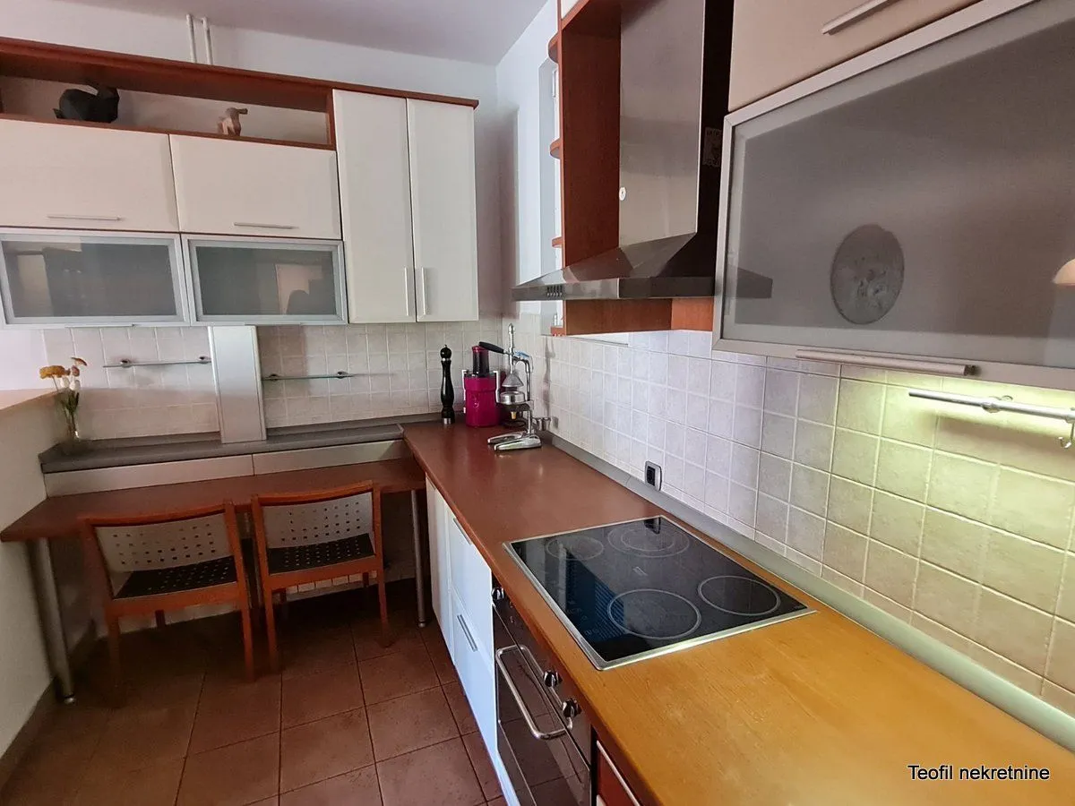 Rent, apartment, 130m², Vračar Hram, Vračar Sve Podlokacije