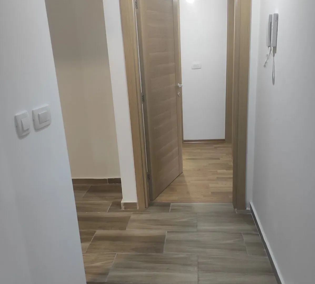 Prodaja, dvosoban stan, 56m², Stari Aerodrom, Podgorica
