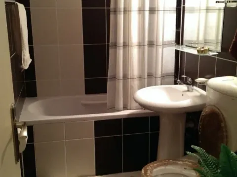 Izdavanje, jednosoban stan, 40m², Stari Merkator, Novi Beograd Sve Podlokacije - image 7