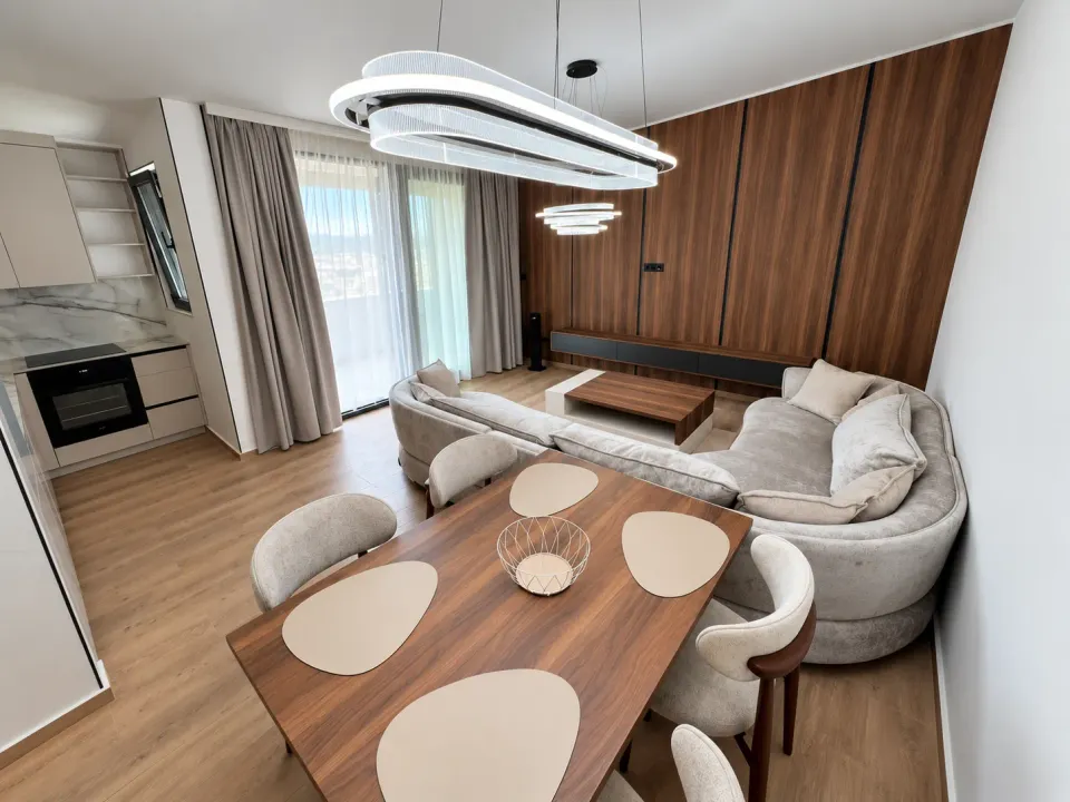 Izdavanje, jednosoban stan, 53m², Ivanovići, Budva