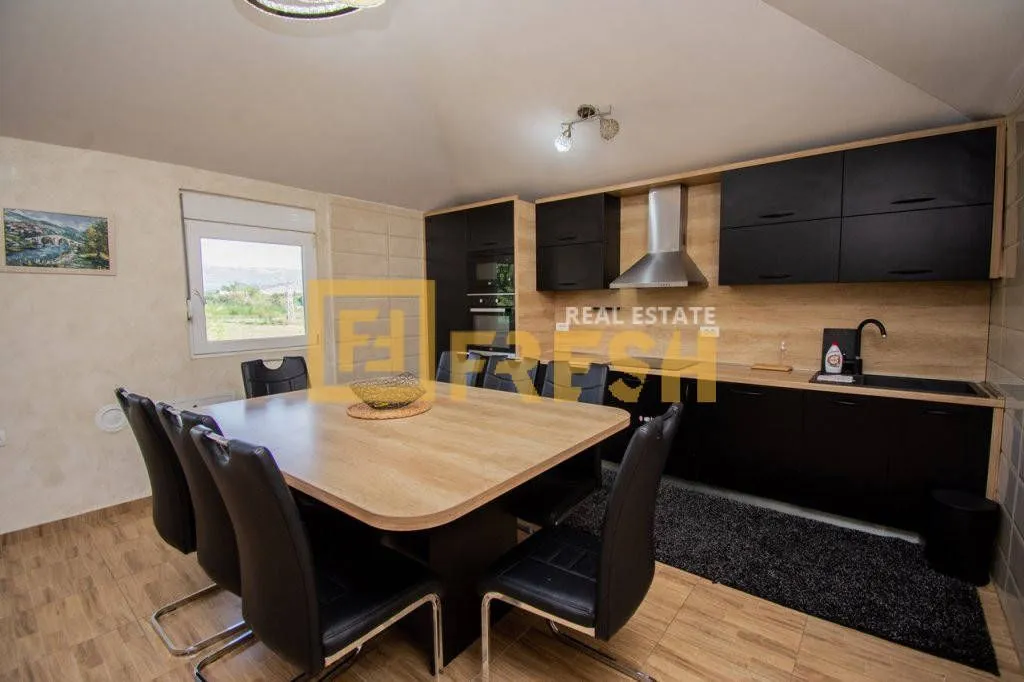 Rent, two bedroom apartment, 125m², Tološi, Podgorica