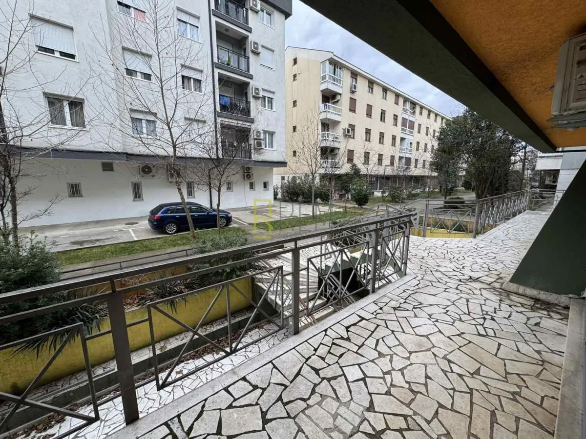 Sale, office space, 42m², Dalmatinska ulica, Podgorica