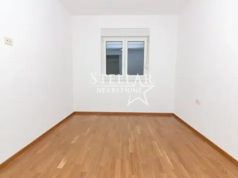 Izdavanje, dvosoban stan, 70m², Zabjelo, Podgorica - image 8