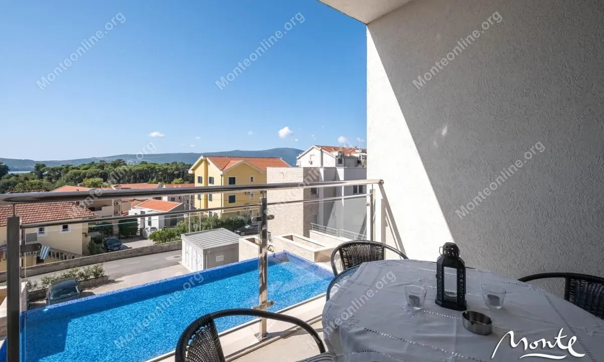 Sale, one bedroom apartment, 54m², Tivat, Crna Gora