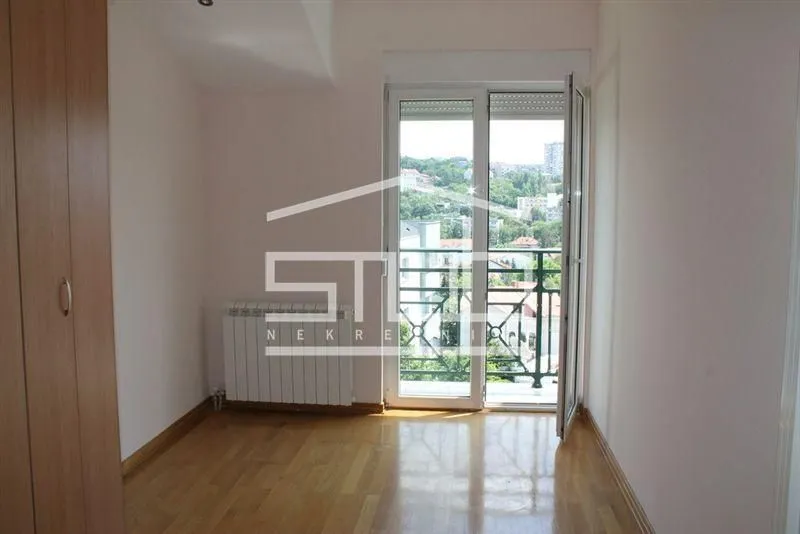 Sale, house, 215m², Savski Venac, Beograd