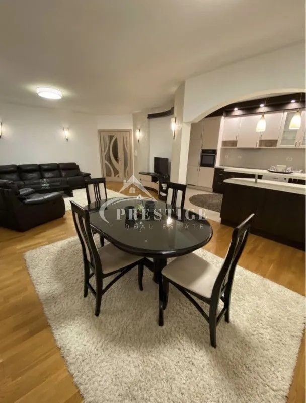 Rent, three bedroom apartment, 120m², City Kvart, Podgorica