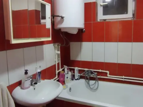 Prodaja, kuća, 226m², Klupci, Loznica - image 2