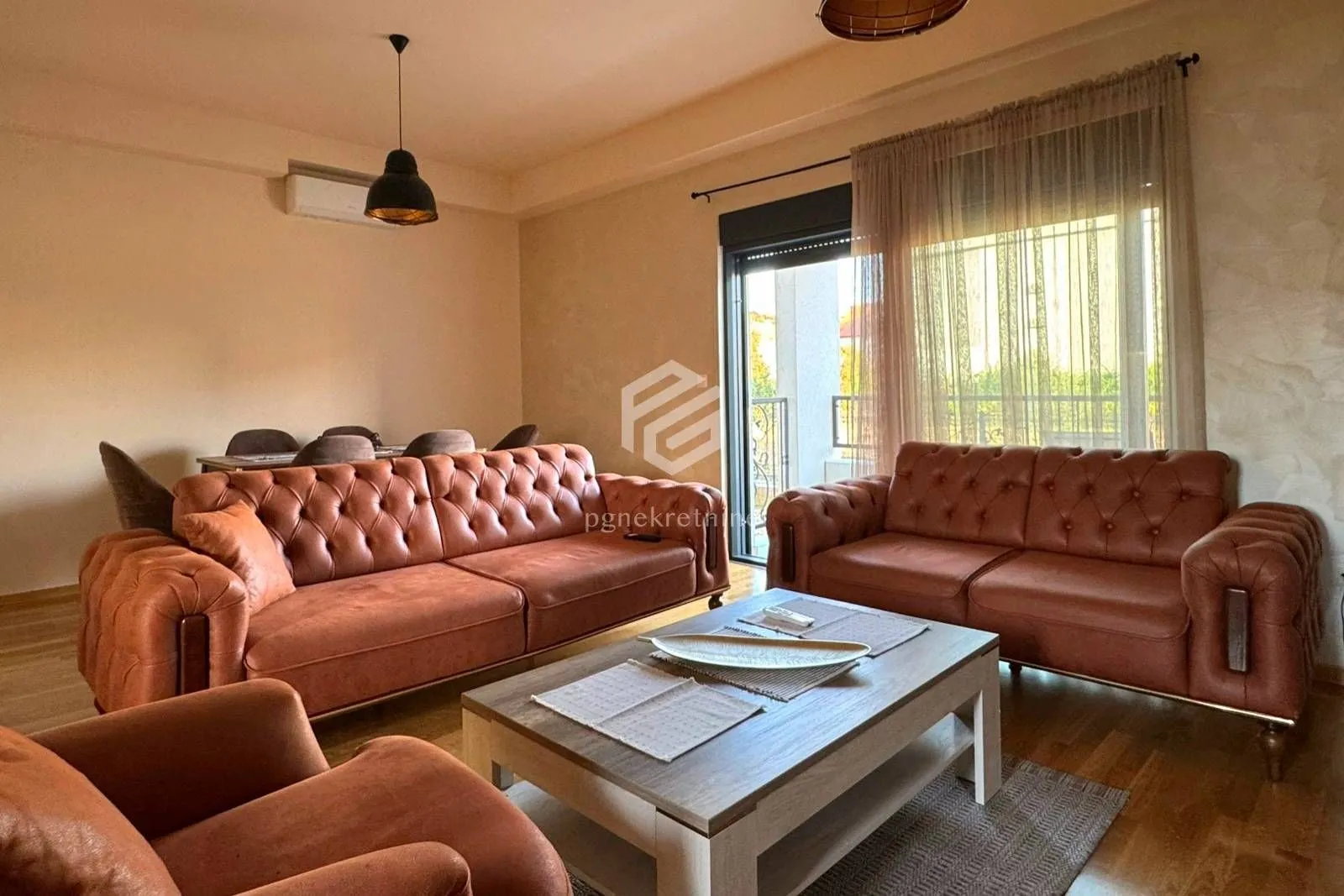 Rent, two bedroom apartment, 76m², Dalmatinska ulica, Podgorica