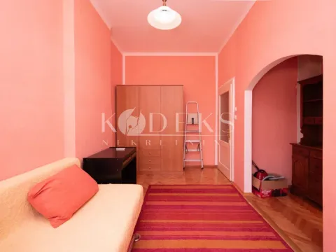 Izdavanje, jednosoban stan, 45m², Centar, Podgorica - image 6