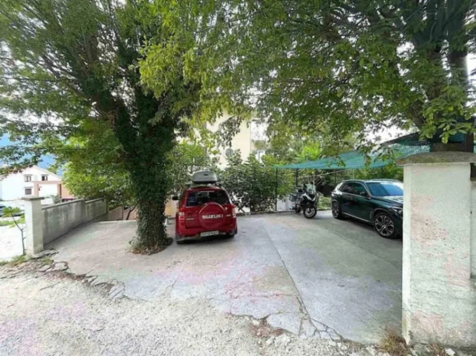 Sale, one bedroom apartment, 42m², Dobrota, Kotor