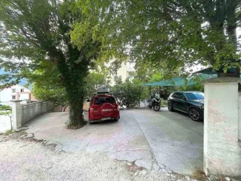 Sale, one bedroom apartment, 42m², Dobrota, Kotor - image 4