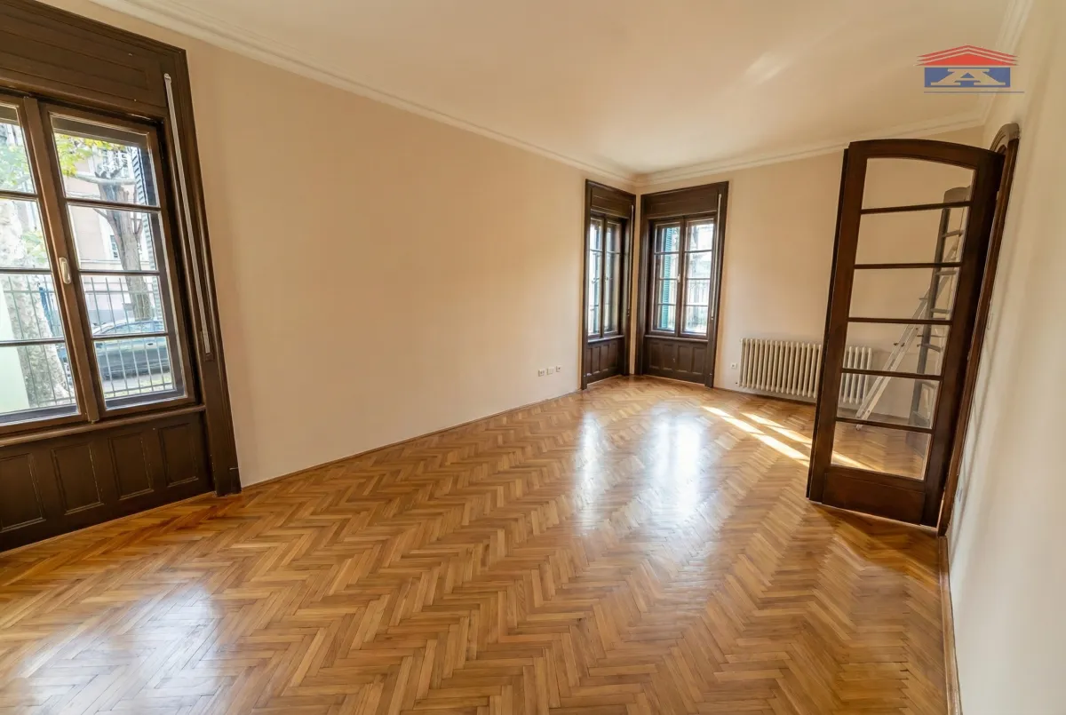 Sale, house, 298m², Jodna Banja, Novi Sad Sve Podlokacije