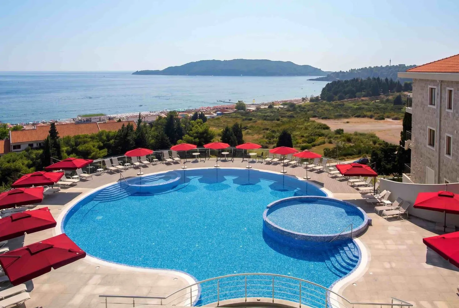 Daily-rent, two bedroom apartment, 58m², Bečići, Budva