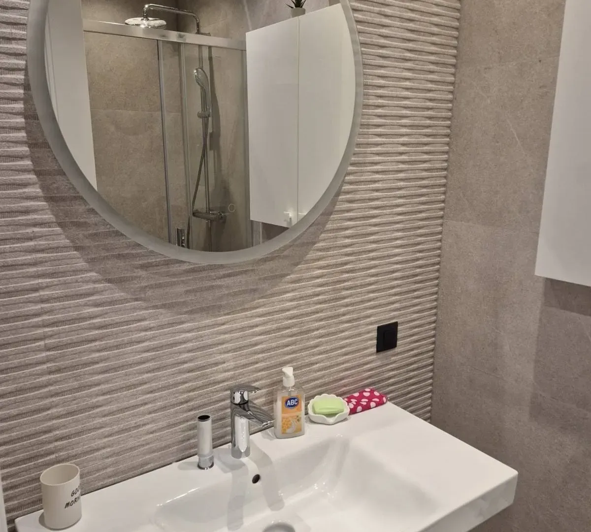 Izdavanje, jednosoban stan, 47m², Donja Gorica, Podgorica