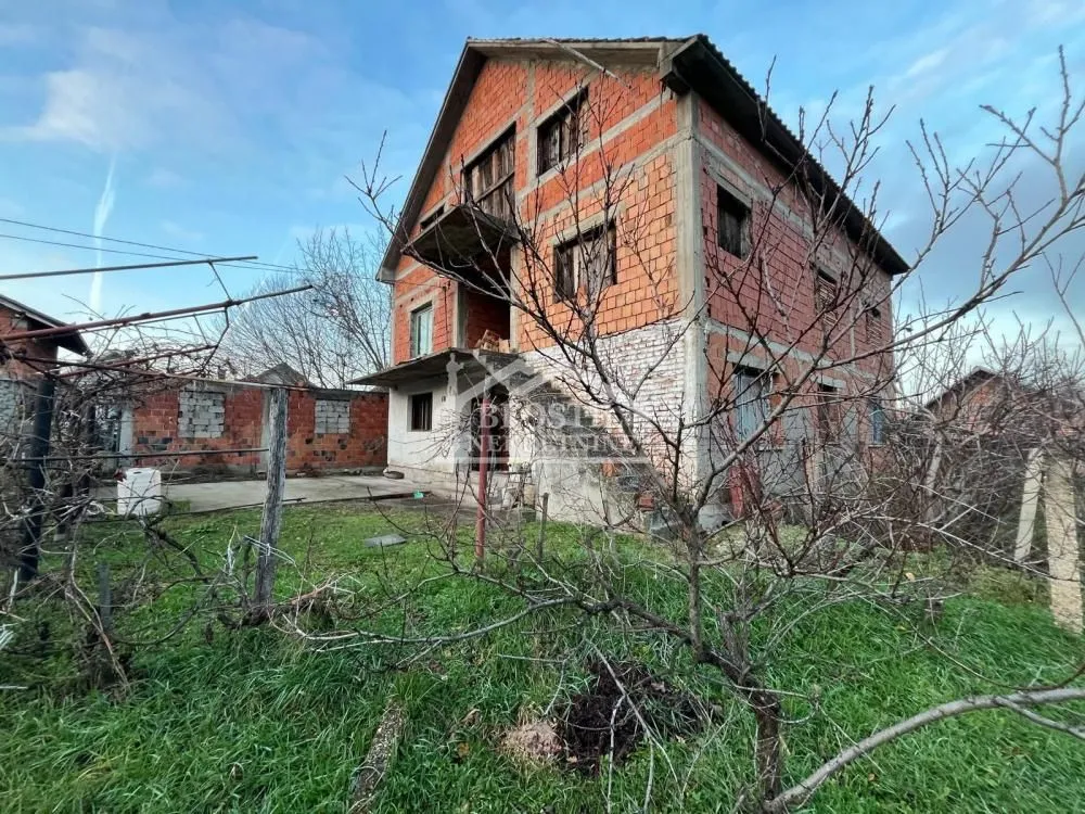 Prodaja, kuća, 337m², Plavinac, Smederevo