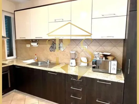 Izdavanje, dvosoban stan, 87m², Seljanovo, Tivat - image 4