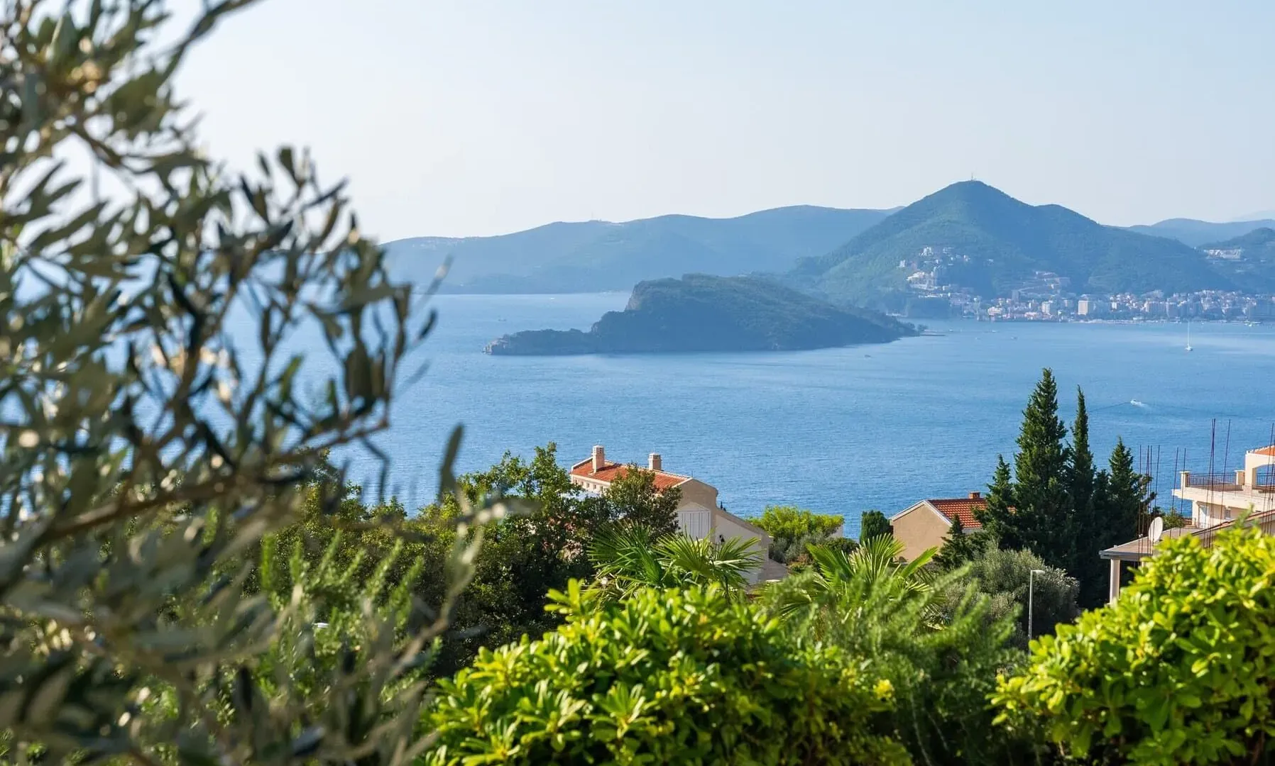 Sale, house, 400m², Blizikuće, Budva