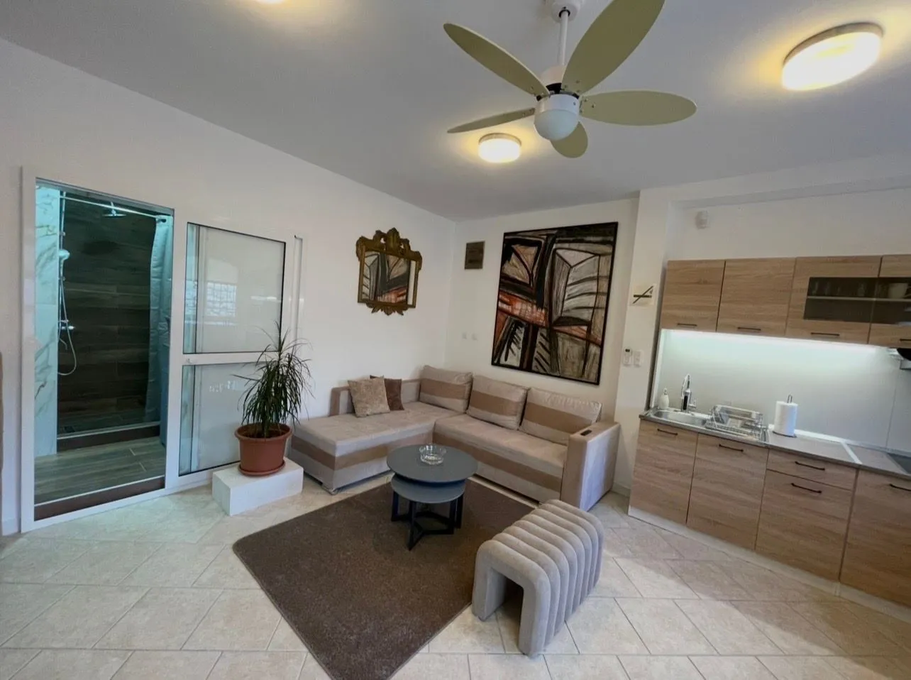 Rent, studio apartment, 35m², Stara Varoš, Podgorica