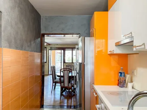 Rent, house, 220m², Stari Aerodrom, Podgorica - image 5