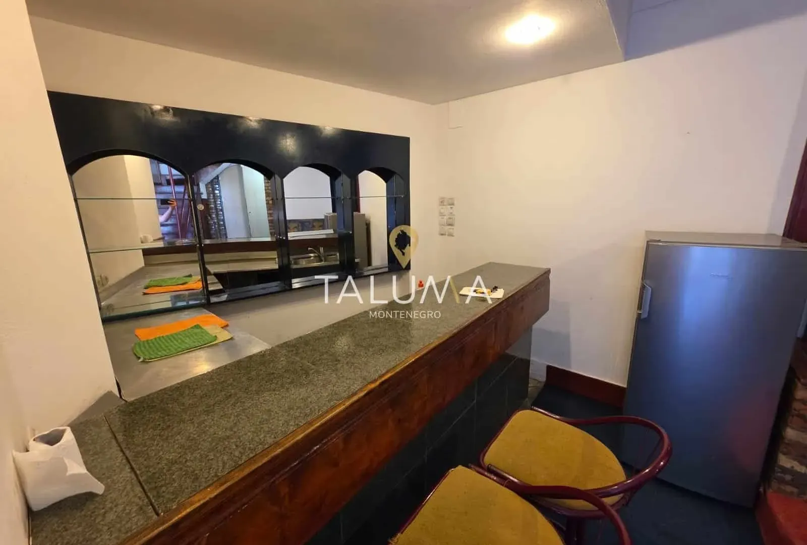 Rent, office space, 130m², Stara Varoš, Podgorica