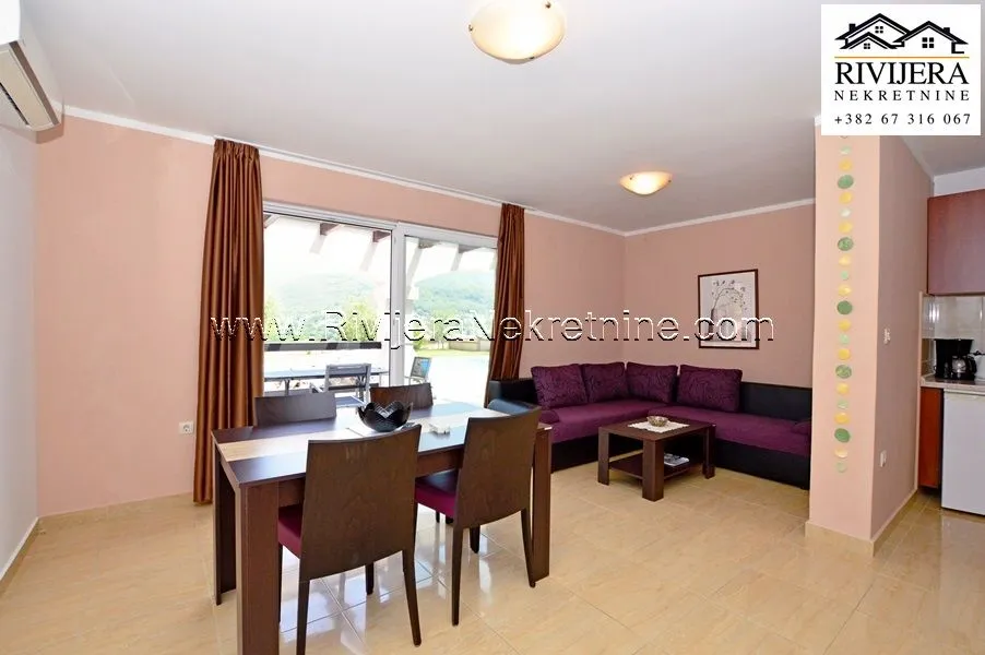 Prodaja, kuća, 348m², Zelenika, Herceg Novi