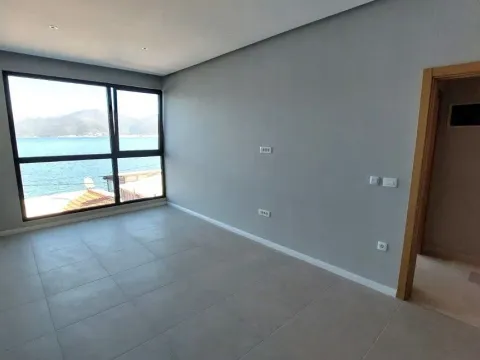 Prodaja, kuća, 200m², Krašići, Tivat - image 13