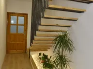 Rent, four bedroom apartment, 218m², Kotor, Crna Gora - image 1