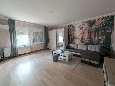 Prodaja, kuća, 106m², Palić, Subotica - image 2