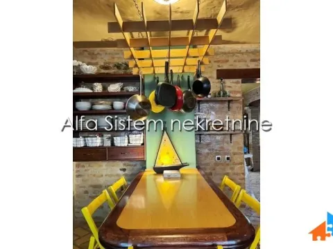 Izdavanje, kuća, 360m², Banjica, Voždovac Sve Podlokacije - image 13