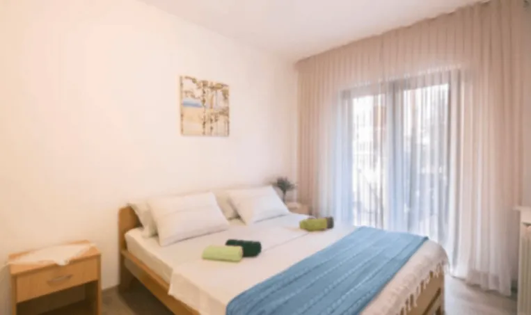 Izdavanje, stan, 80m², Podkošljun, Budva