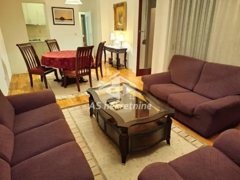 Rent, four bedroom apartment, 105m², Vračar Sve Podlokacije, Beograd - image 3