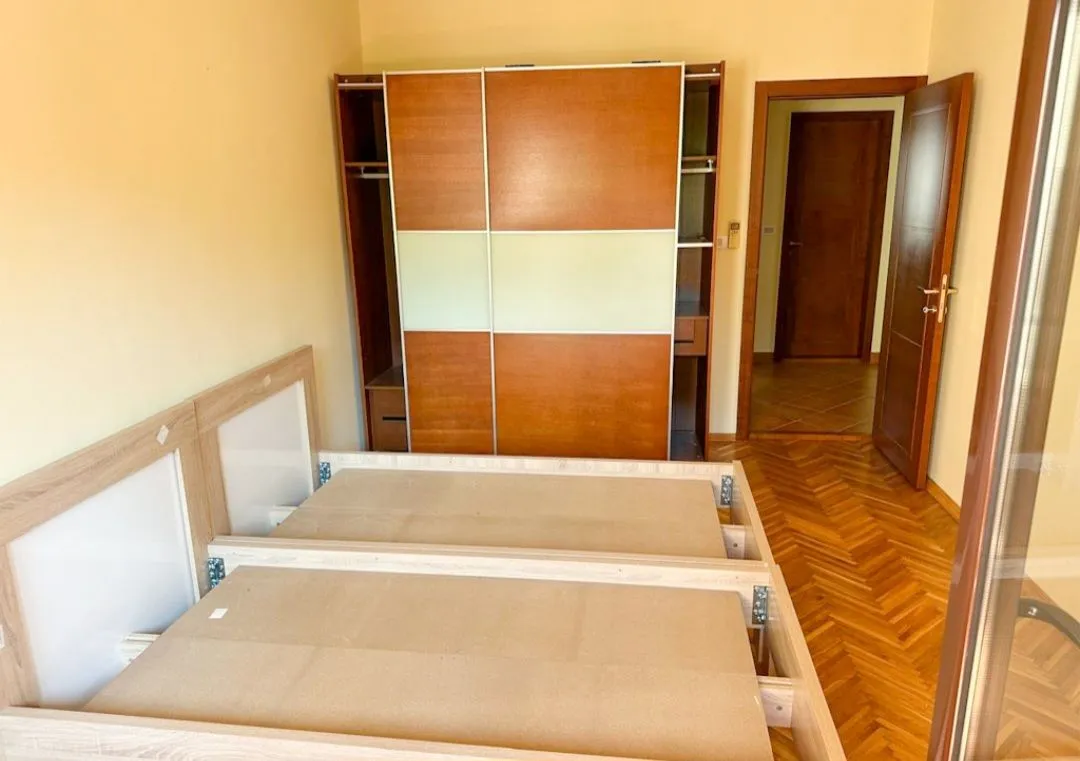 Prodaja, kuća, 200m², Gorica C, Podgorica