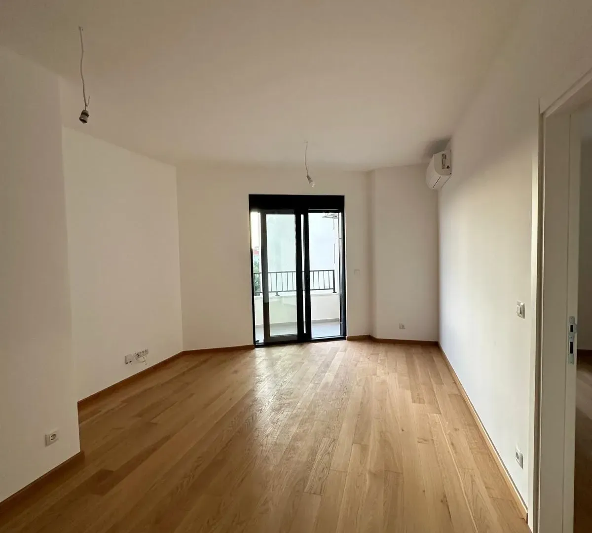 Prodaja, jednosoban stan, 42m², Bečići, Budva