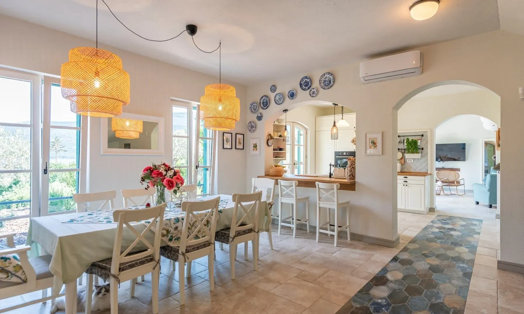 Sale, house, 198m², Bratešići, Kotor