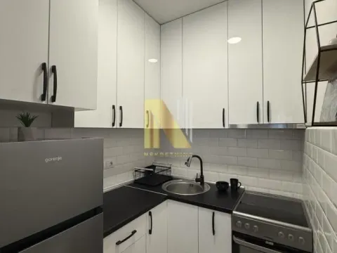Izdavanje, jednosoban stan, 37m², Bulevar Evrope, Novi Sad Sve Podlokacije - image 6